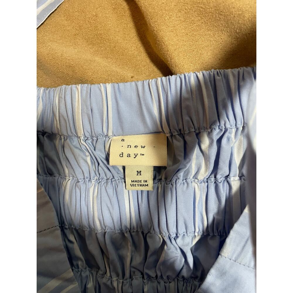 Blue and white striped babydoll cottagecore sleevless midi dress size medium - Picture 6 of 7